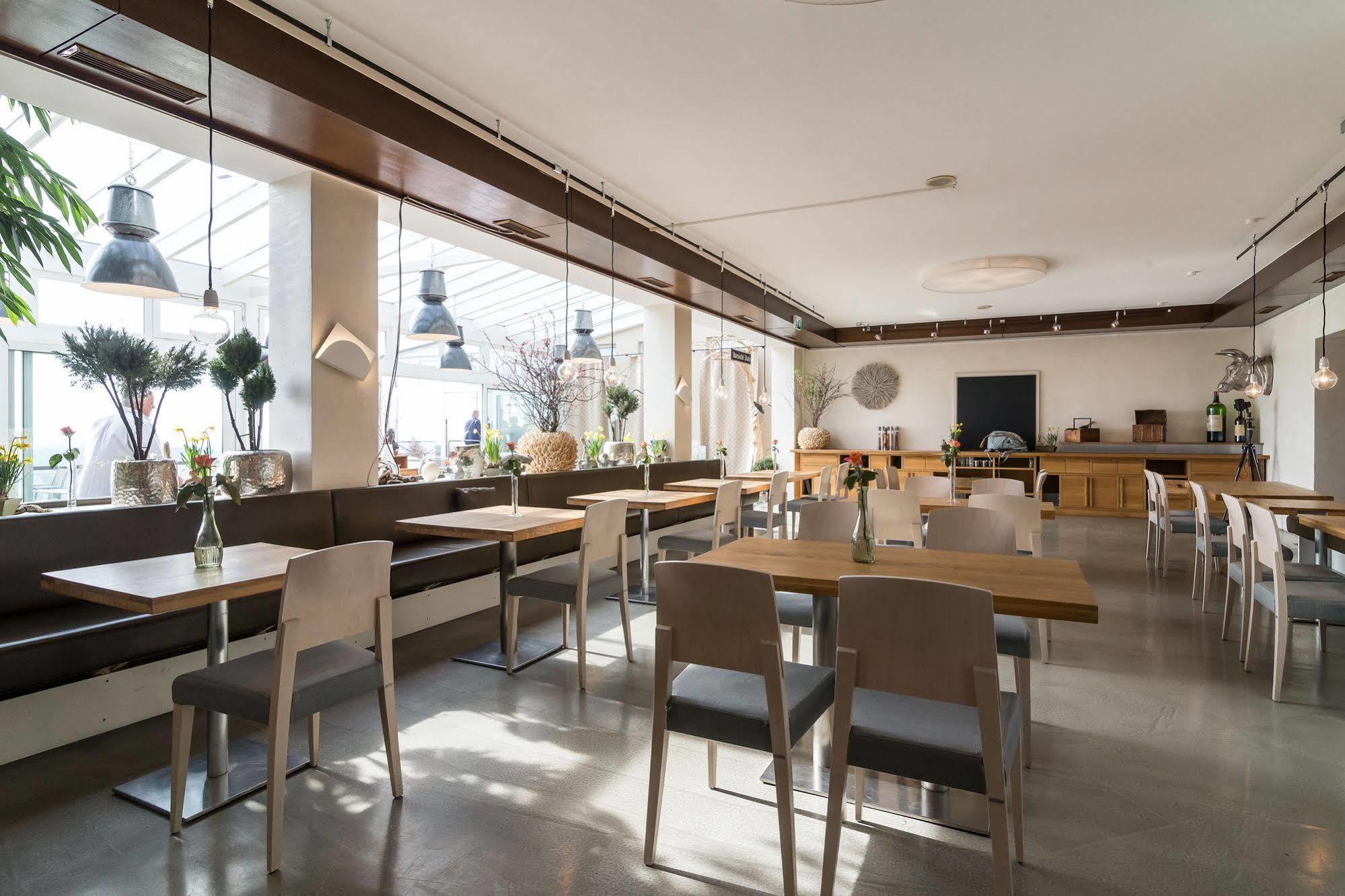Hotel Schoene Aussicht Франкфурт-на-Майне Экстерьер фото